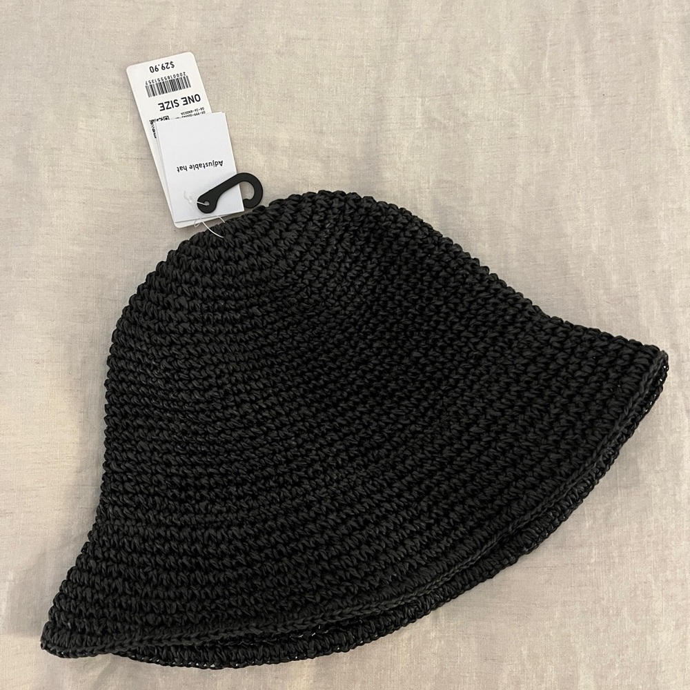 Uniqlo crochet straw hat black